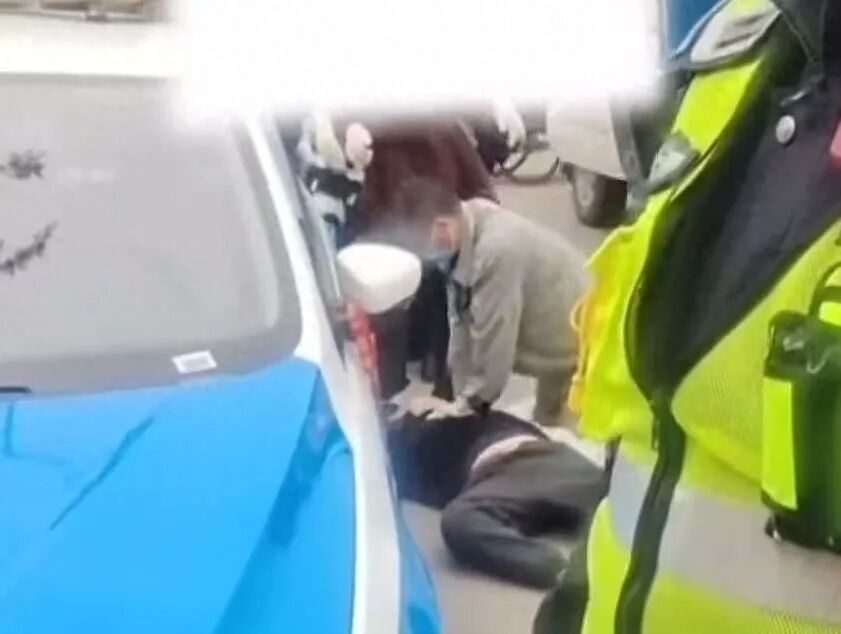 四川一出租車司機與乘客發生爭執后去世，司機妻弟：其突發疾病，曾做心臟搭橋手術，沒必要追究乘客責任