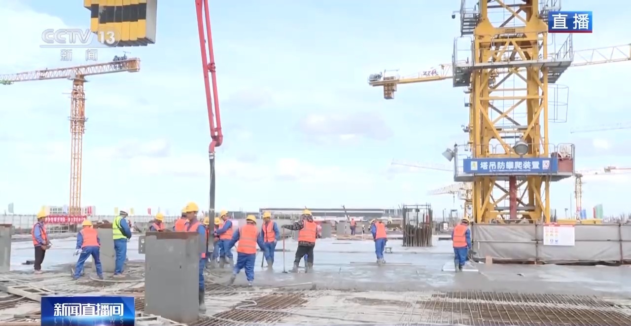 上海東站主站房混凝土主體工程結構今天封頂